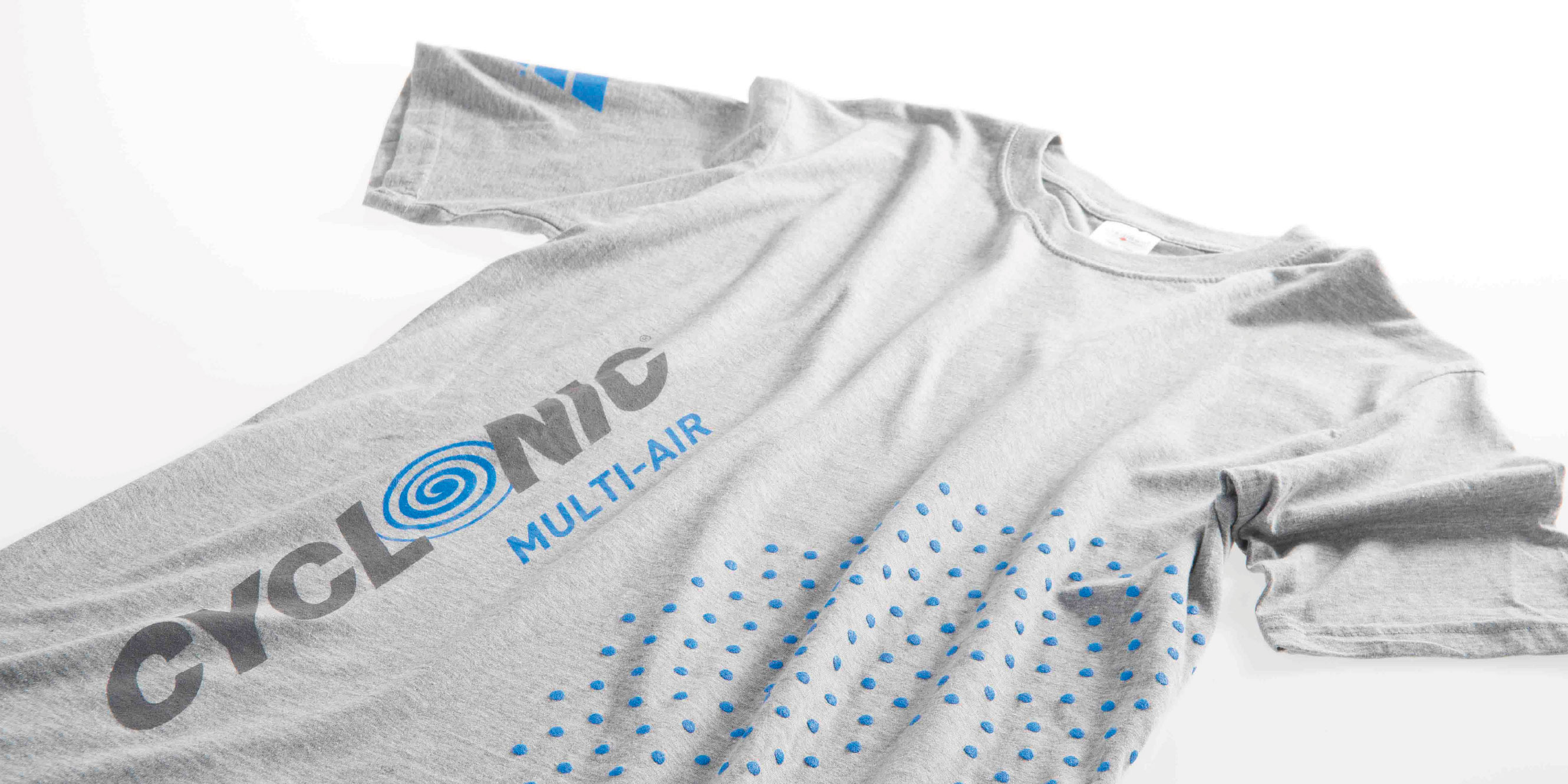 T-shirt personalizzata Cyclonic multi-air di Norton
